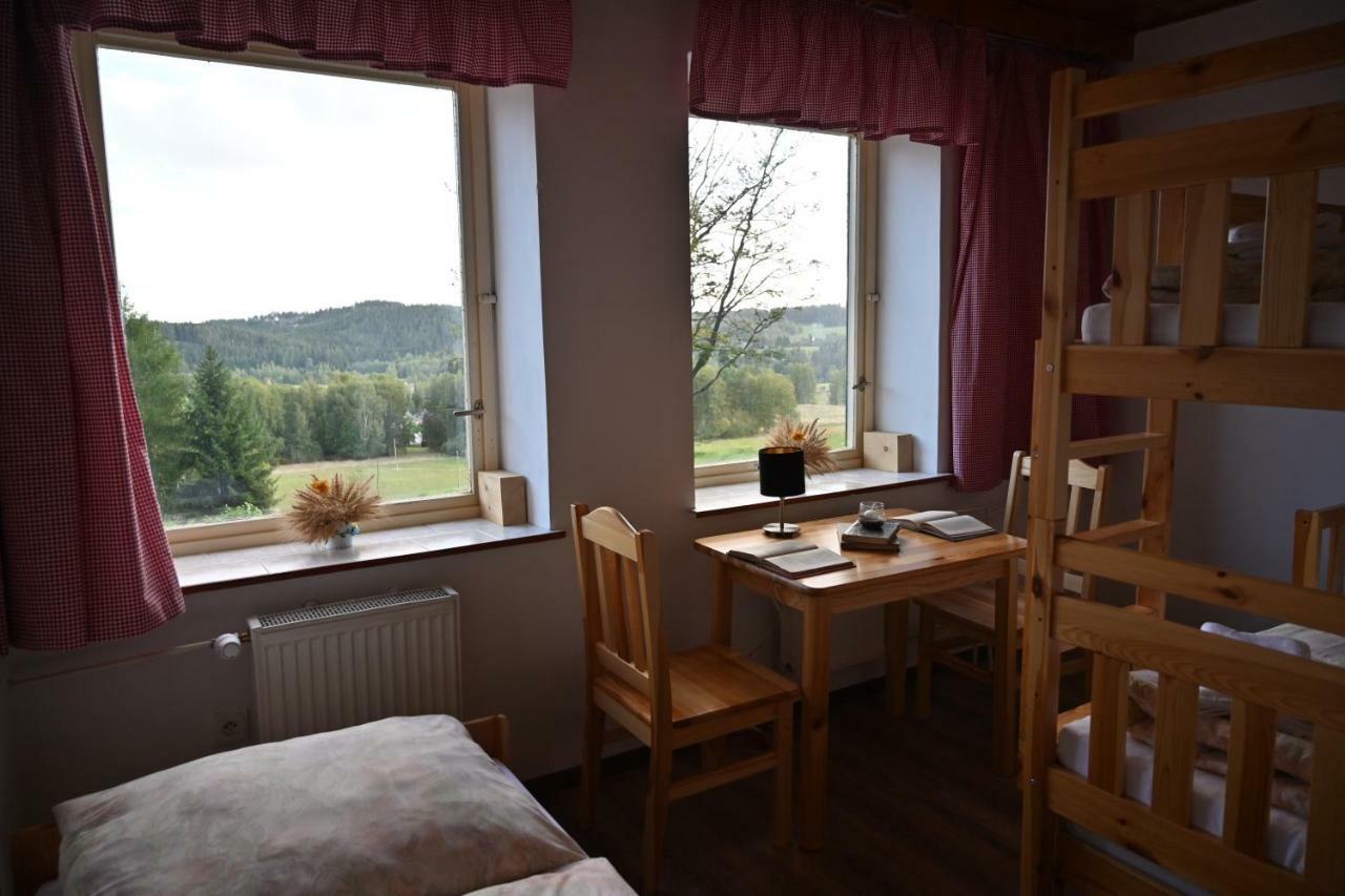 Rs Bernov Zatisi Hotel Nejdek Екстериор снимка