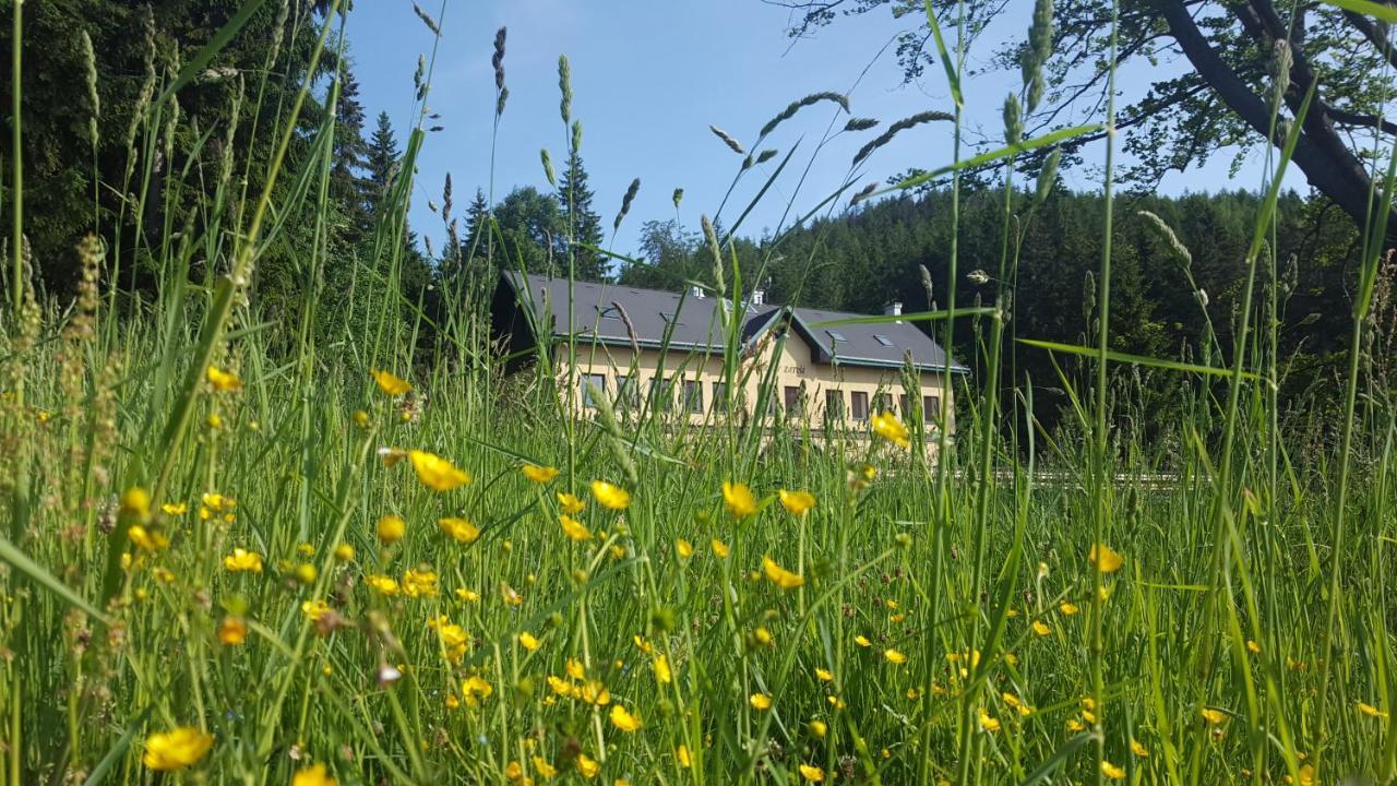 Rs Bernov Zatisi Hotel Nejdek Екстериор снимка